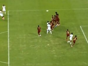 Video bóng đá Timor Leste – Campuchia: Hai siêu phẩm là không đủ (FIFA ASEAN Cup)