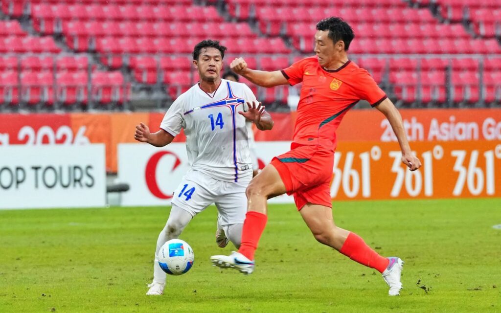 Fan Thái Lan ngao ngán: ‘thua đậm Trung Quốc sao mơ nổi World Cup’