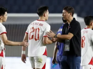 Thua Thái Lan, đội tuyển Việt Nam có văng khỏi Top 100 FIFA?
