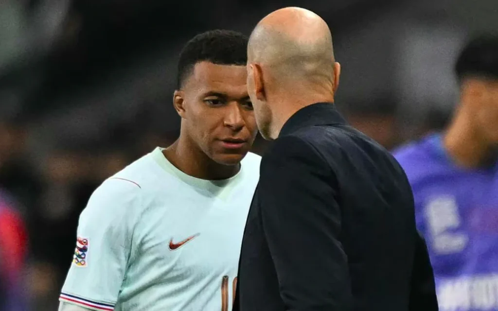 HLV Zidane đón liên tiếp tin vui rồi tin buồn trong trận ra mắt tuyển Pháp