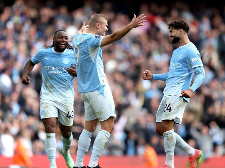 Man City nguy cơ mất hết ngôi sao sau phán quyết vi phạm 114 cáo buộc