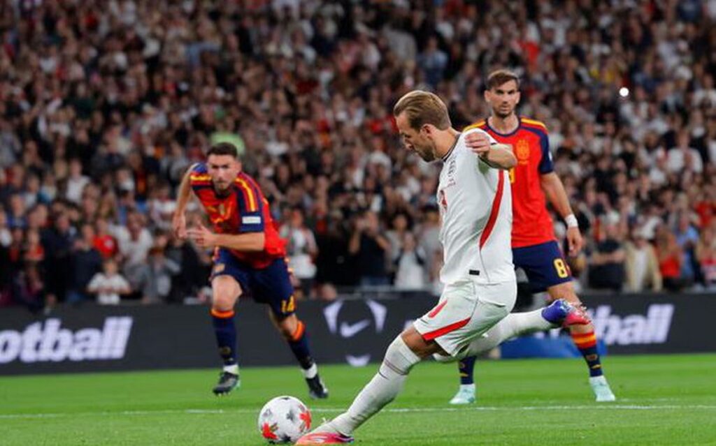 2 sai lầm chết người và quả phạt đền hỏng khiến tuyển Anh thua đau trước Tây Ban Nha