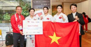 Bộ trưởng Lâm Thị Phương Thanh chỉ đạo thưởng nóng 200 triệu đồng cho kata nữ Việt Nam giành HCV ASIAD