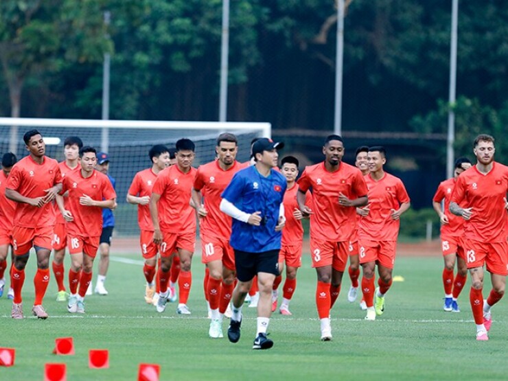 HLV Kim Sang Sik cho ĐT Việt Nam tập bài gì quyết đấu Thái Lan?