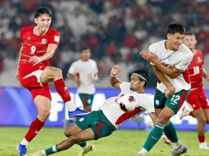 Video bóng đá Indonesia – Bangladesh: Điên rồ 11 bàn, giật vé chung kết (FIFA ASEAN Cup)