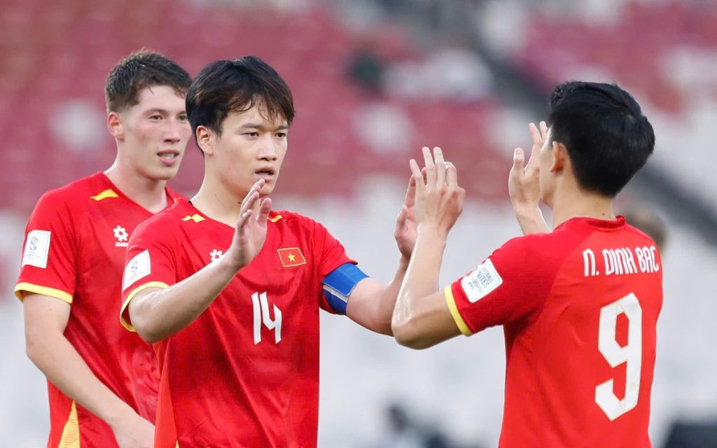 Bảng xếp hạng FIFA ASEAN Cup 2026: Thái Lan dẫn đầu, Việt Nam nhì bảng