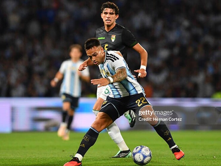 Video bóng đá Argentina – Bolivia: 4 bàn rực rỡ mở ra kỷ nguyên mới